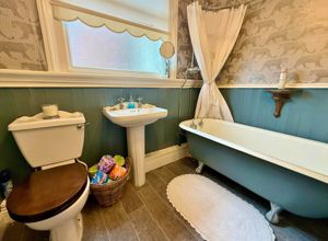 Photo 5- click for photo gallery